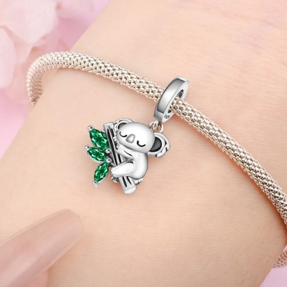 Women’s 925 Sterling Silver Sleeping Koala Charm with Green CZ Leaves - NWT - Picture 4 of 6